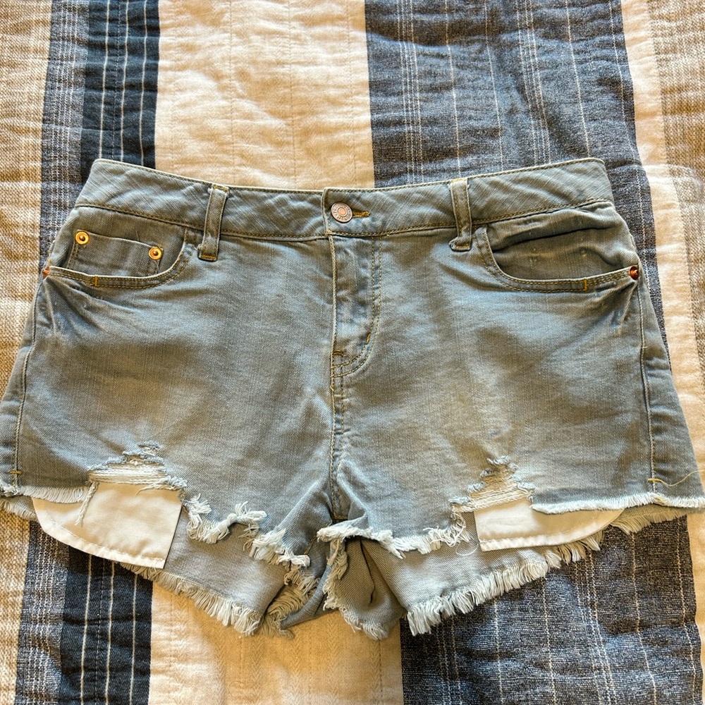 Distressed Denim Light Blue Shorts